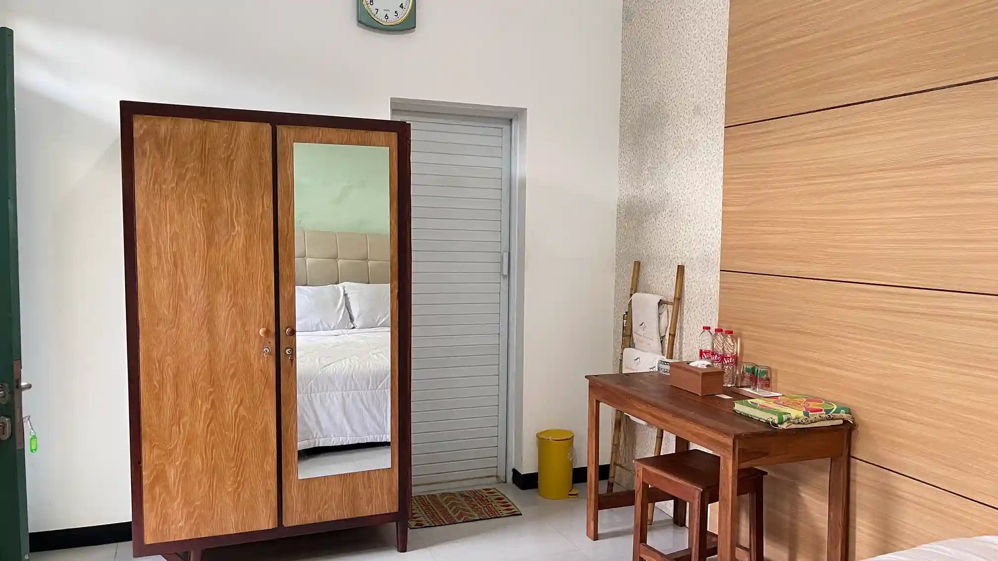 R.02 Sargede Detail Kamar