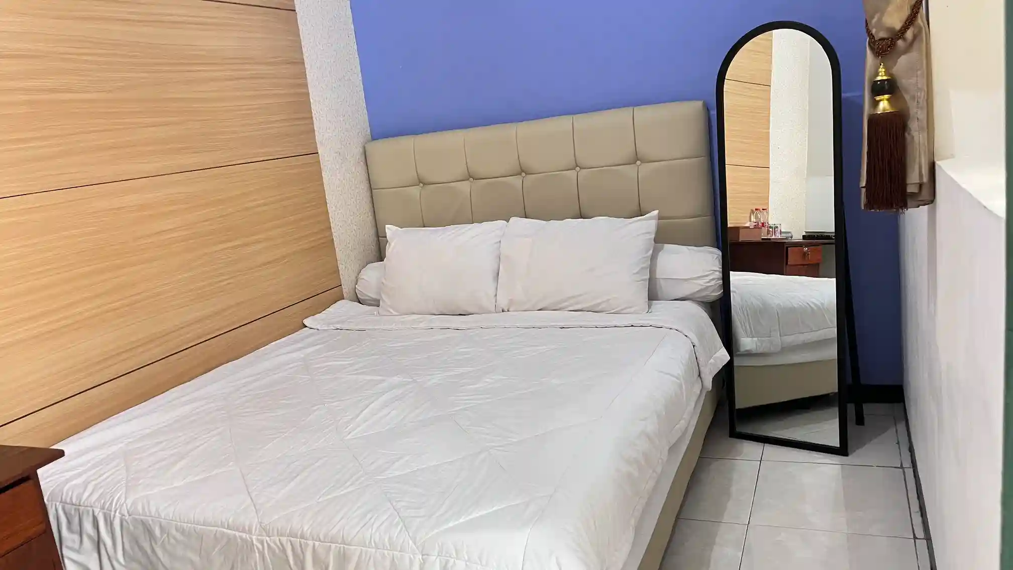 R.07 Balapan Bed